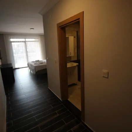 Ozkaptan Aqua Marmara Adasi