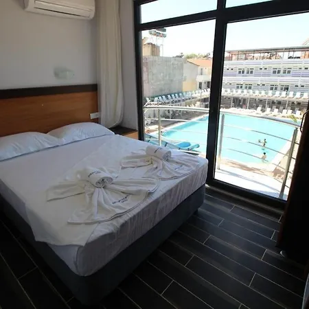 Hotel Ozkaptan Aqua Marmara Adasi