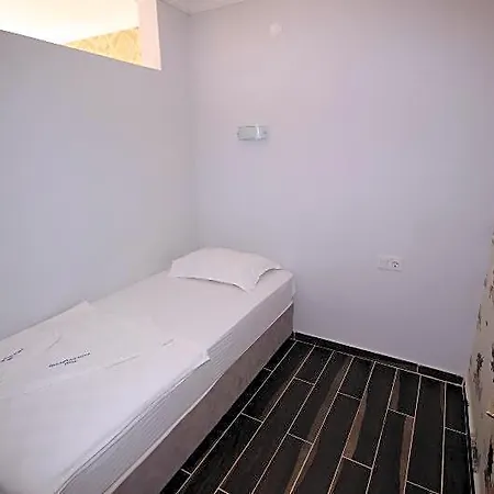 Ozkaptan Aqua Otel Marmara Adası